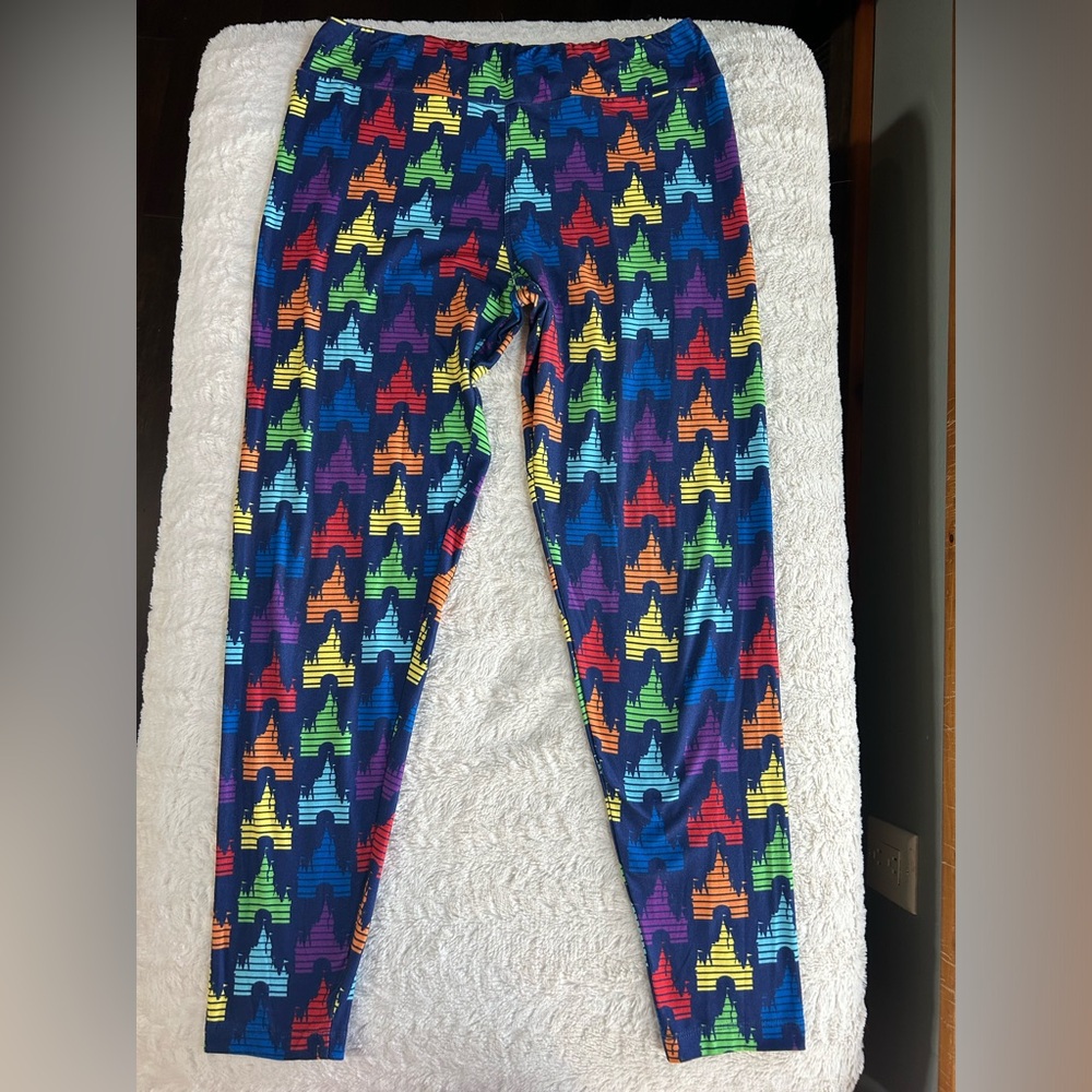Disney Castle Leggings Women’s Size Large